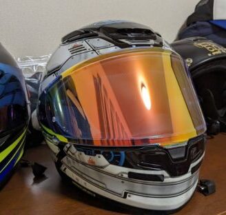 お買い得！SHOEI Z-8 ミラーシールド ☆ PUENTEMYSのシールドを買ってみた